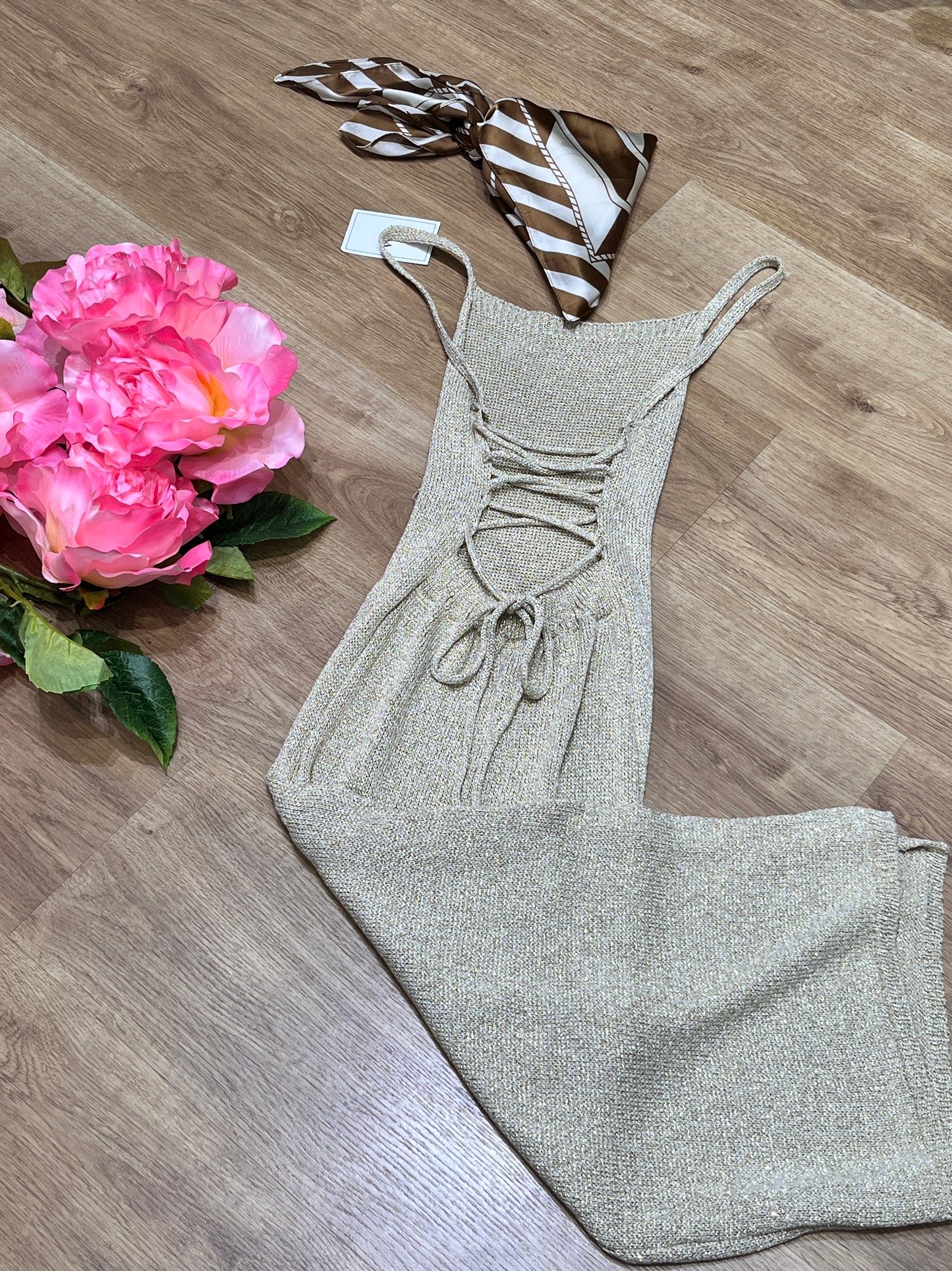 ✨ VESTIDO DE PUNTO BRILLANTE CON TIRANTES FINOS - ELEGANTE, AJUSTADO Y CON ESTILO MINIMALISTA | IDEAL PARA VERANO Y EVENTOS ESPECIALES